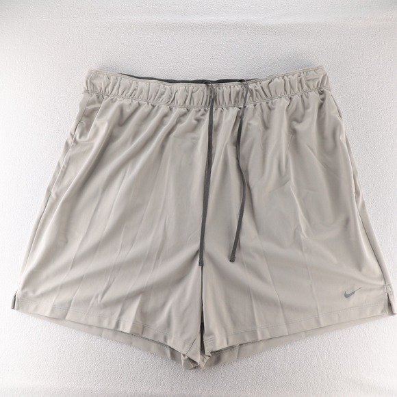 Nike Womens Dri Fit Training Shorts Loose Fit Plus Beige Size 1X FB3165 012 - Picture 5 of 9